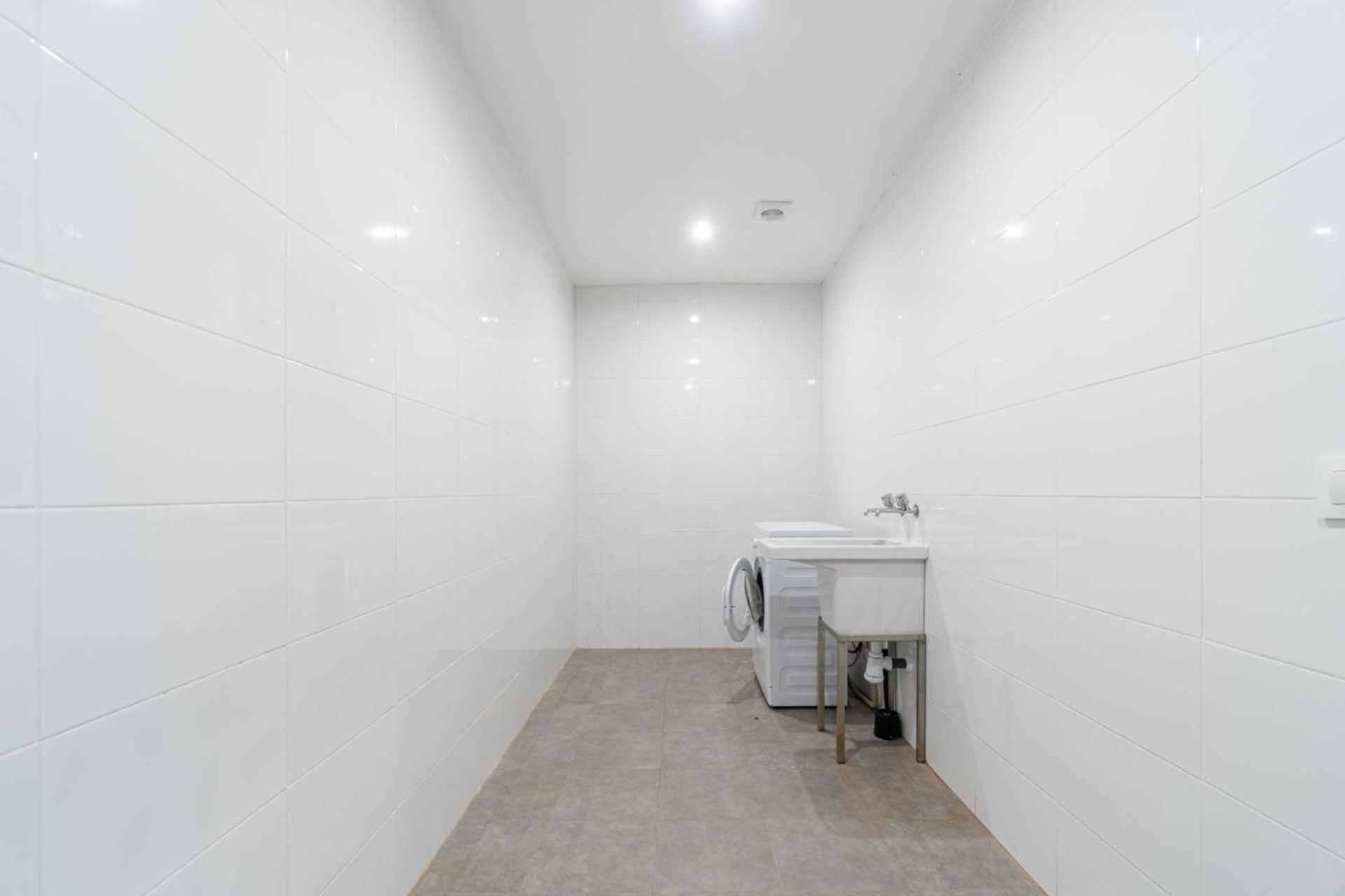 Jouvacations Villa Domenec Figueres  Bagian luar foto