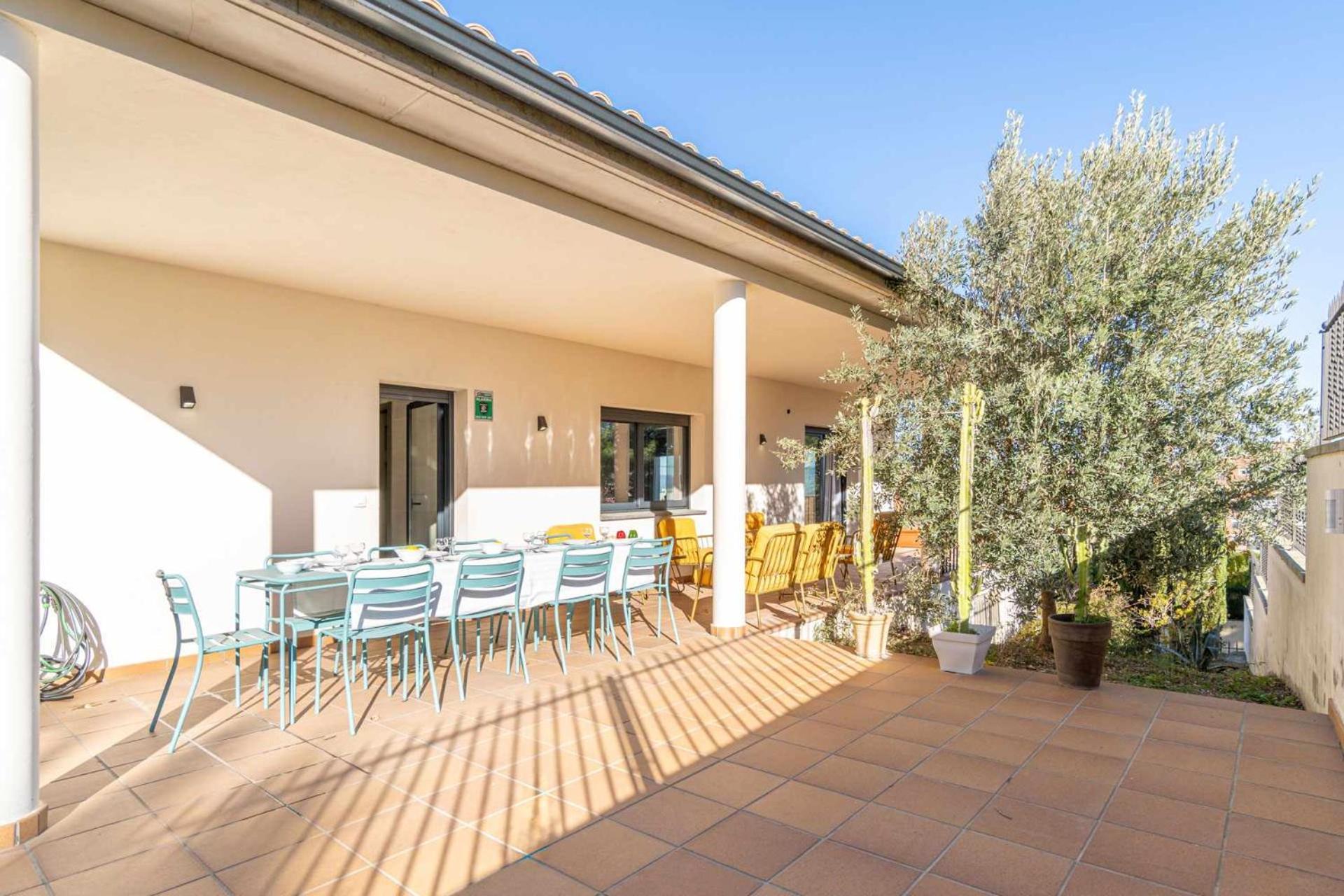 Jouvacations Villa Domenec Figueres  Bagian luar foto