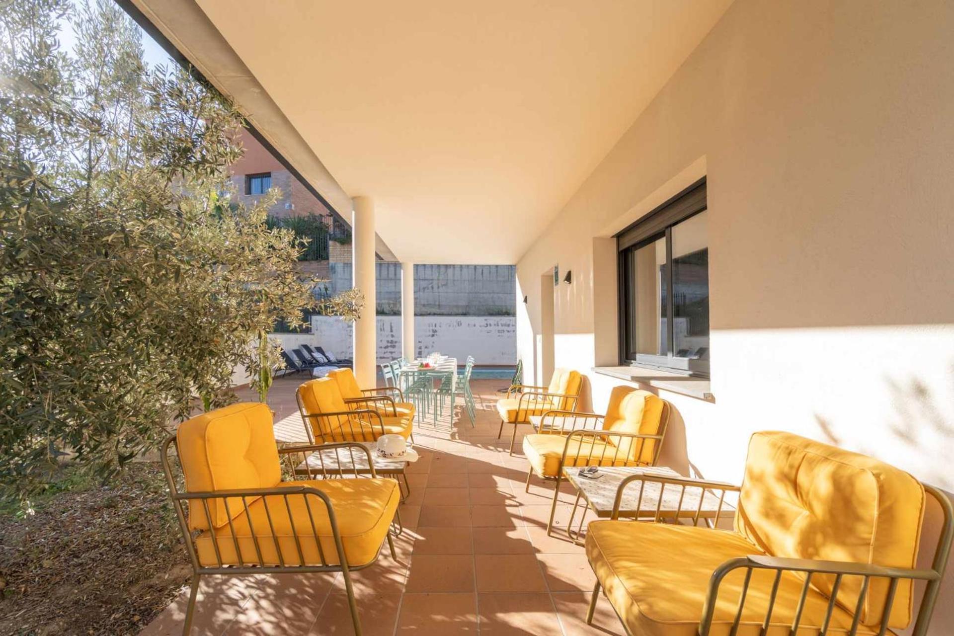 Jouvacations Villa Domenec Figueres  Bagian luar foto